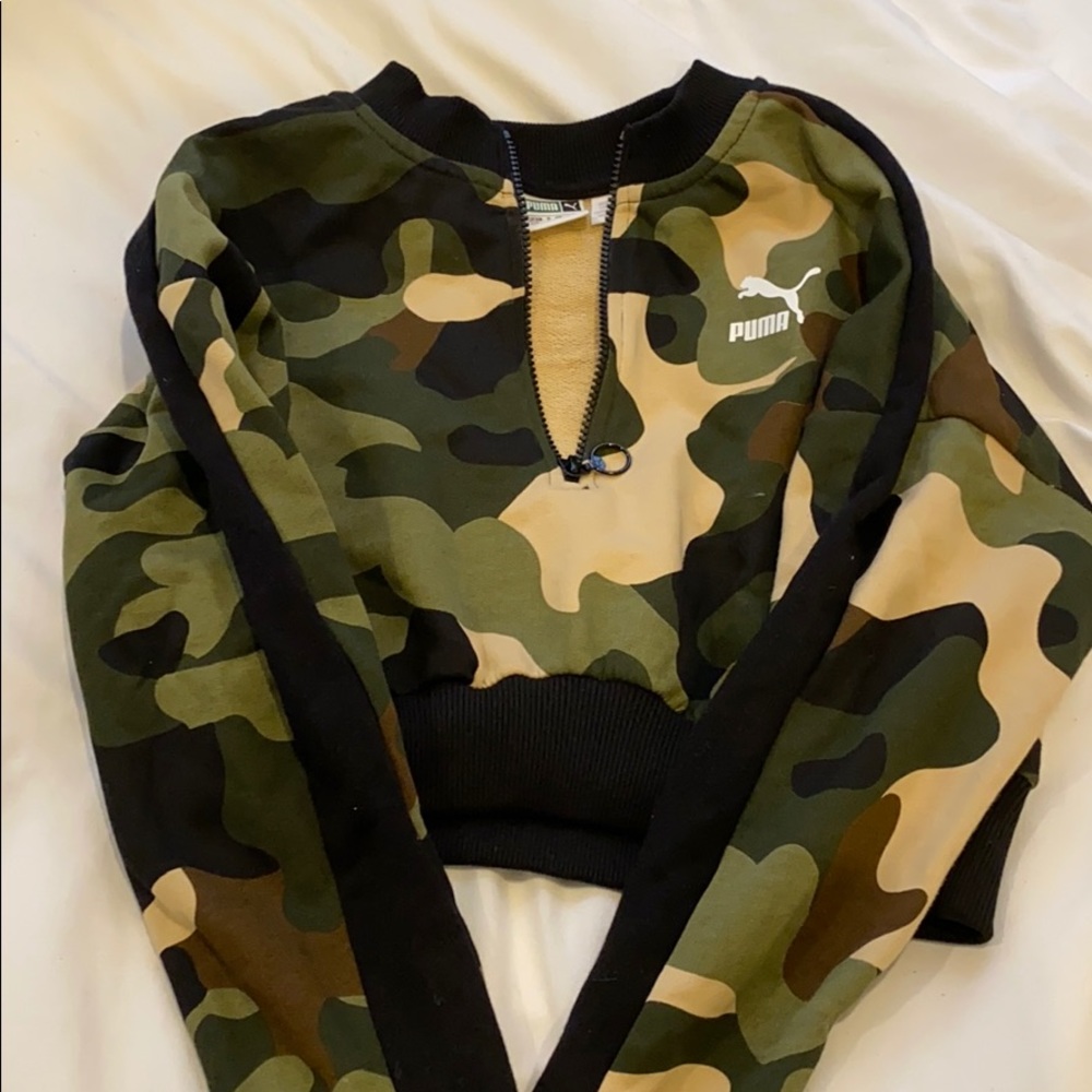 Puma Cropped Camp Sweatshirt